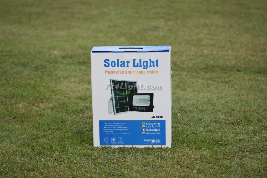 120W Solar Spot Lights 8800lum Controlable Bright 20hours Outdoor Led Flood Lights