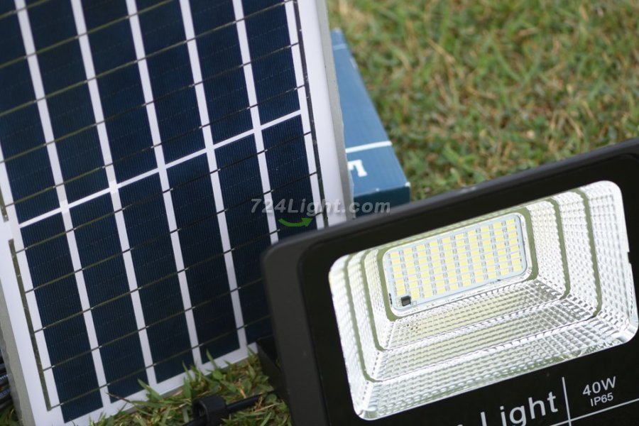 40W Led Waterproof Flood Light 3500lum charged Outdoor Solar Lights