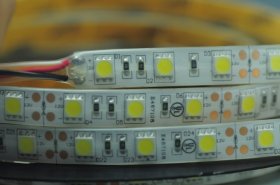 IP67 Waterproof SMD5050 Flexible 12V Strip Light Can be put into Water Strip Lighting 5 Meter(16.4ft) 300LEDs