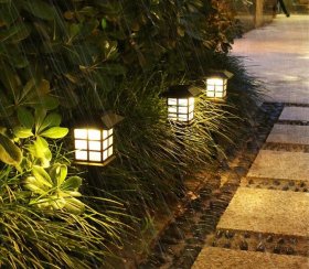 Outdoor Solar Garden Light, 1LED Waterproof Light for Garden, Passage, Porch, Lawn Decorative Lighting (2 Pack)