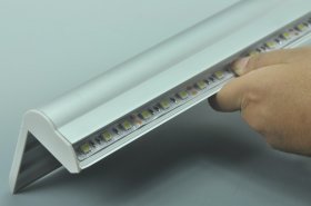 LED Stair Extrusion LED Aluminium Stair Channel 1 meter(39.4inch) PB-AP-GL-024