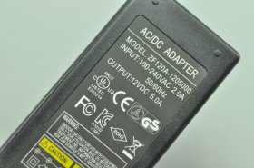 12V 5A Adapter Power Supply 60 Watt LED Power Supplies UL Certification For LED Strips LED Lighting