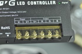 2.4Ghz DC12V - 288W DC24V - 576W 3Channels 8A each Channel 2.4G LED RGB Full Color Controller With Touch Remote