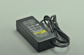 12V 5A Adapter Power Supply 60 Watt LED Power Supplies UL Certification For LED Strips LED Lighting