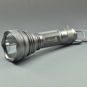 CREE XML U2 LED 900 Lumens LED Flashlight UranusFire ur-816 Outdoor Long Range Flashlight