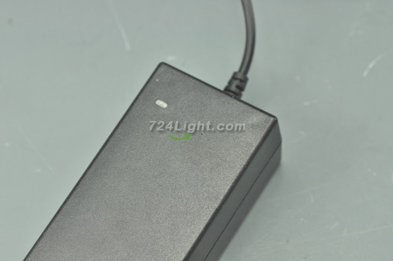 Wholesale 12V 5A Adapter Power Supply DC To AC 60 Watt LED Power Supplies For LED Strips LED Light