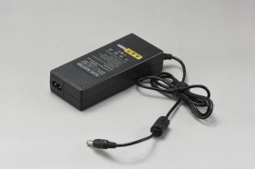 12V 6A Adapter Power Supply DC To AC 72 Watt LED Power Supplies For LED Strips LED Light