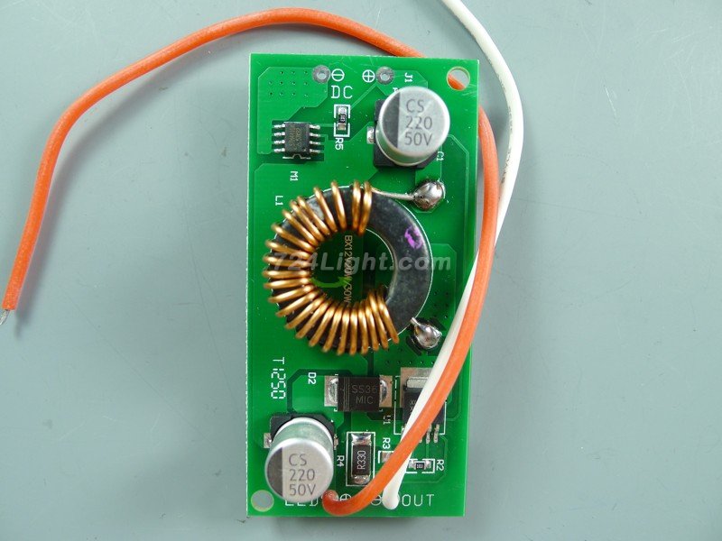 20W LED Power Supply 600-900mA DC 22V-40V Output AC 12-24V Input Low Pressure LED Driver For LED Spotlight PAR LED