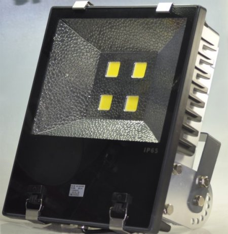 (image for) Superbright 200 Watt Power 4*50 LED Flood Light
