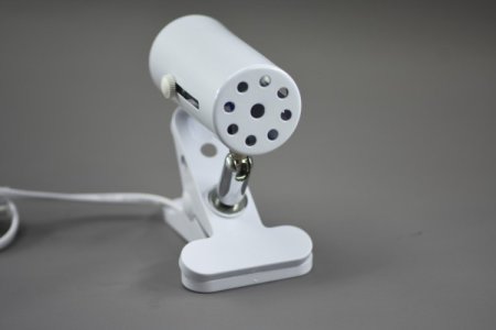 (image for) E27 screw with clip 360Â° rotary switch lamp holder White E27 Bulb Converter