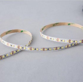 DC 12V 84W 7A 5Meter (16.4Ft) SMD2835 600LEDs/Roll Color Rendering Index CRI80 Flexible LED Strips 1900LM/M 8mm Wide White PCB