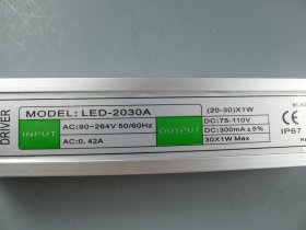 20-30x1W LED Power Supply High Power AC 90-264V 50/60Hz Input 300mA DC 70V-100V Output LED Driver For LED Tubes Spotlight Ceiling Light
