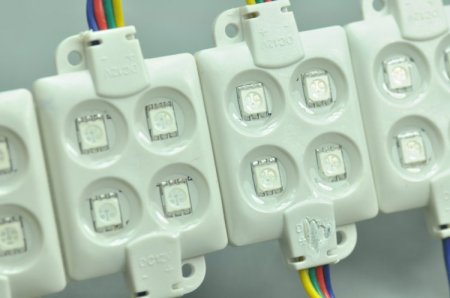 (image for) Wholesale 5050 SMD LED Modules RGB 4 LED 5050 Modules 32x32MM 12V 0.75W Waterproof Modules