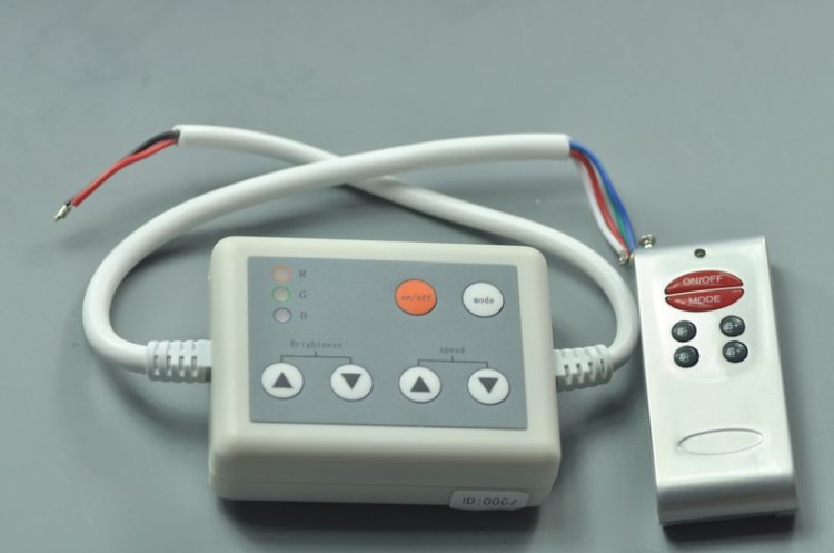 (image for) RF LED Controller For RGB LED Strip Light Wireless LED Control with 6 Keys 11 Modle